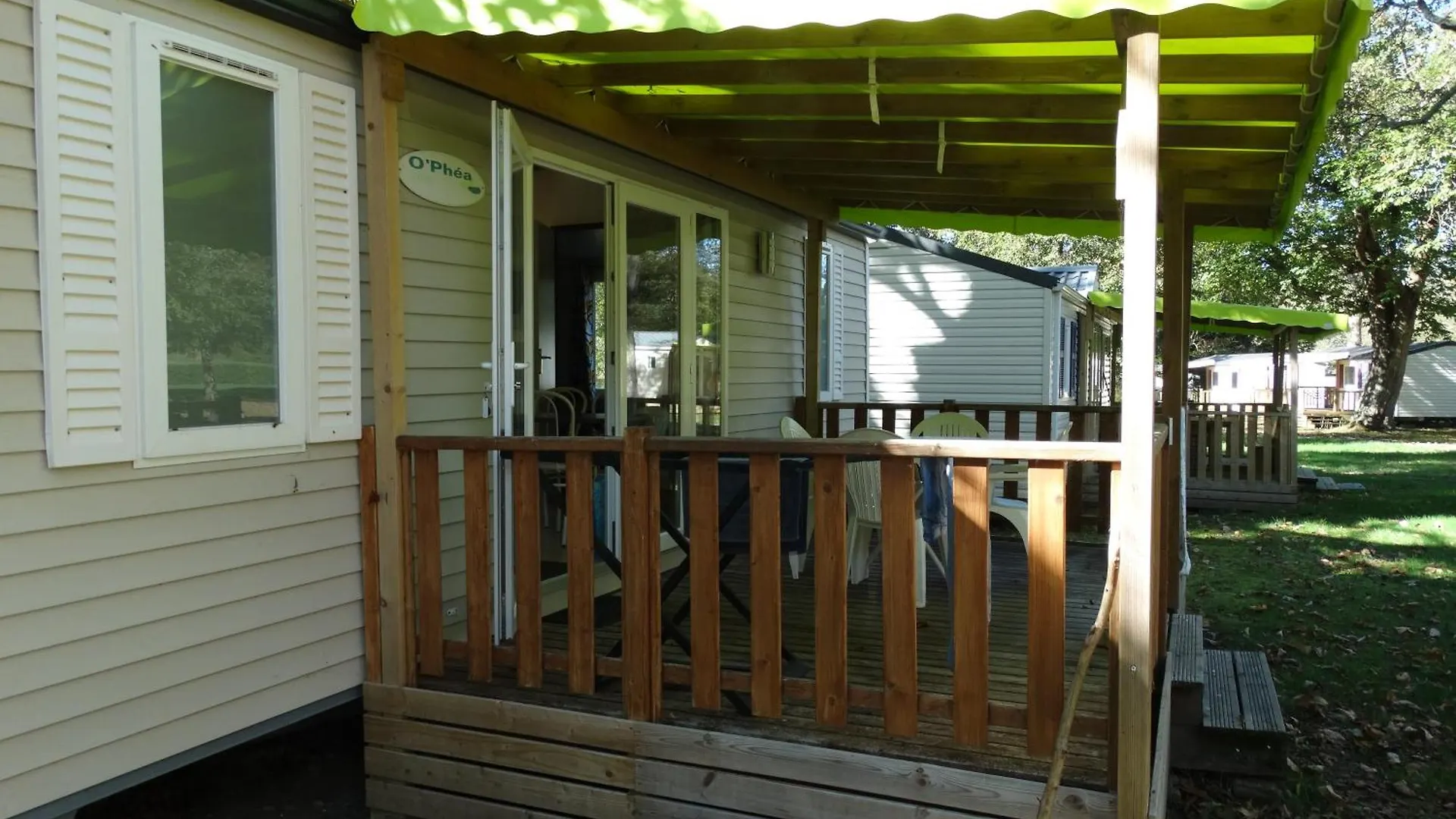 Camping A l'Ombre des Tilleuls Peyrouse France